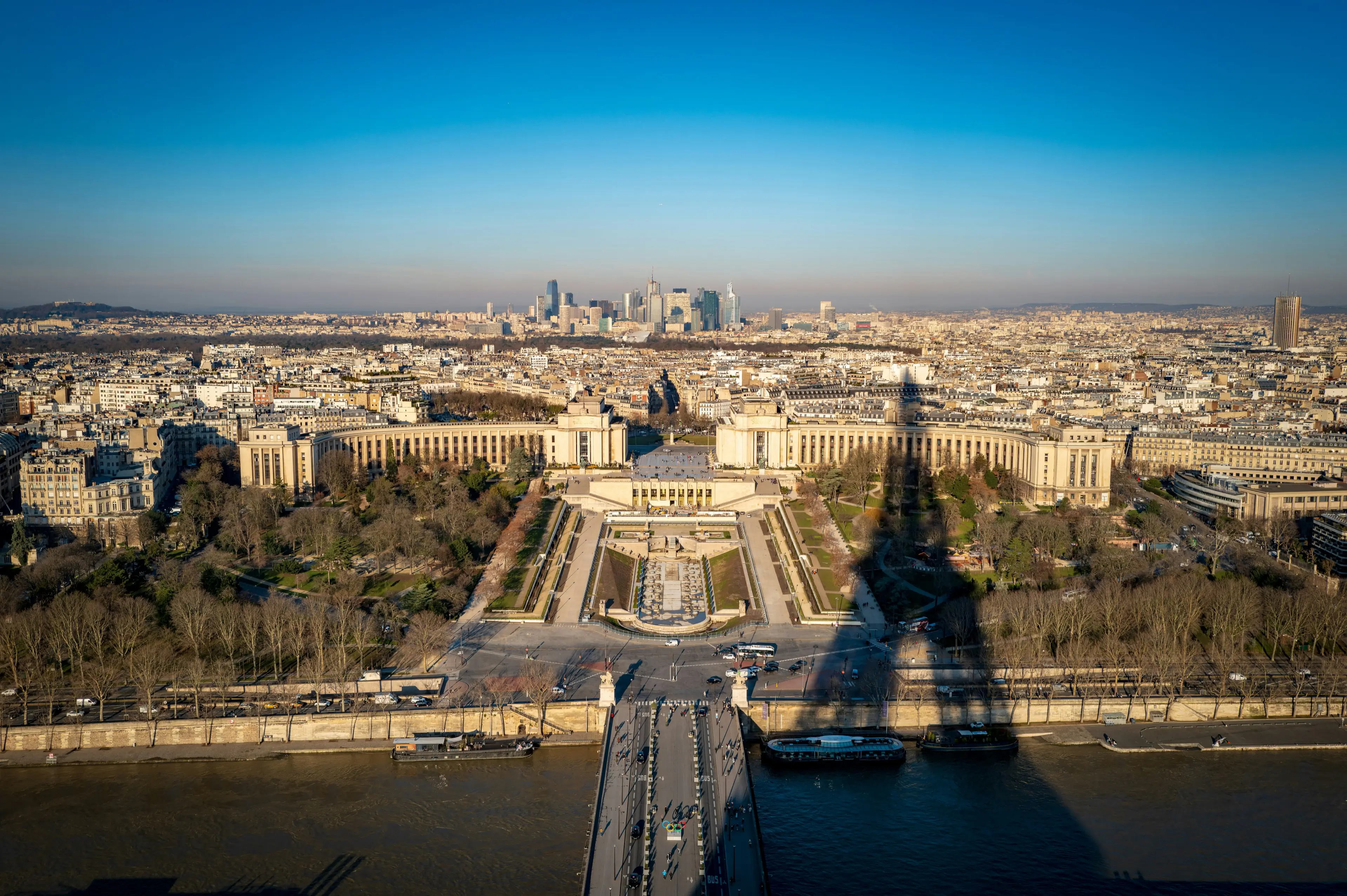 Paris in November: Weather, Must-See Events, and Expert Travel Tips